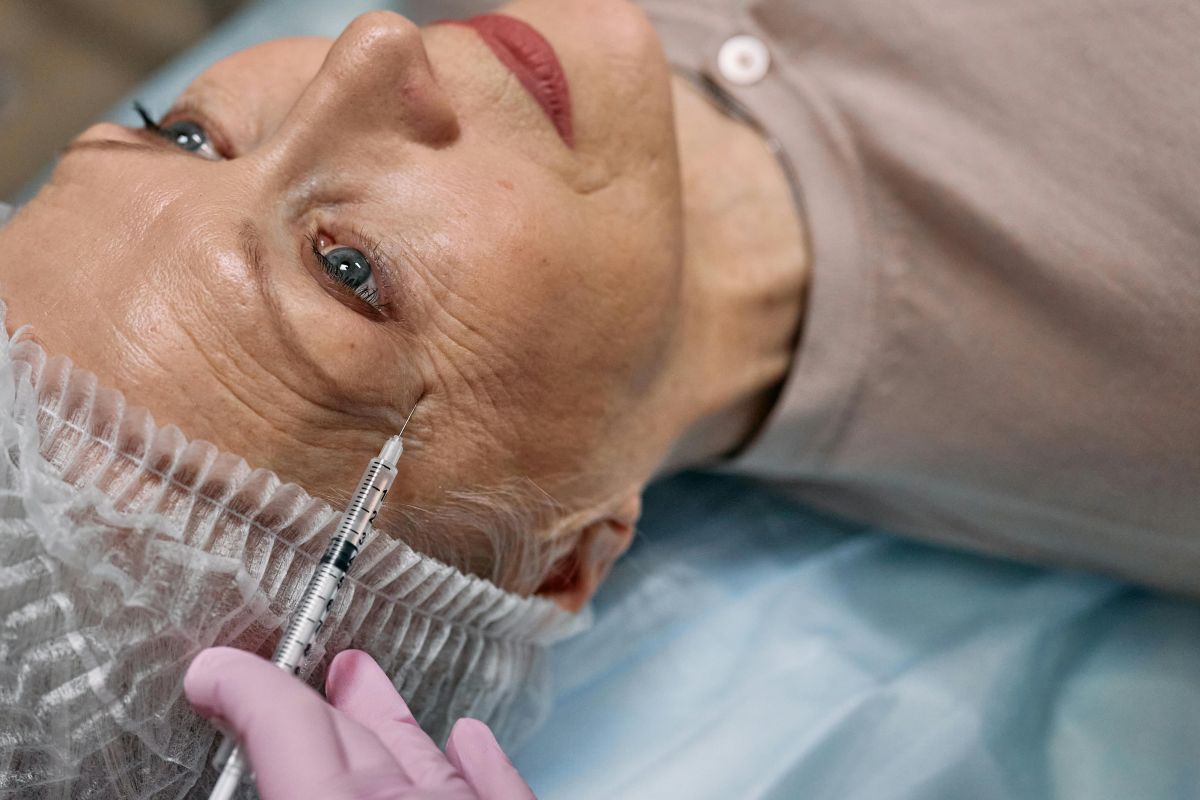Aesthetic Clinics using Youzse