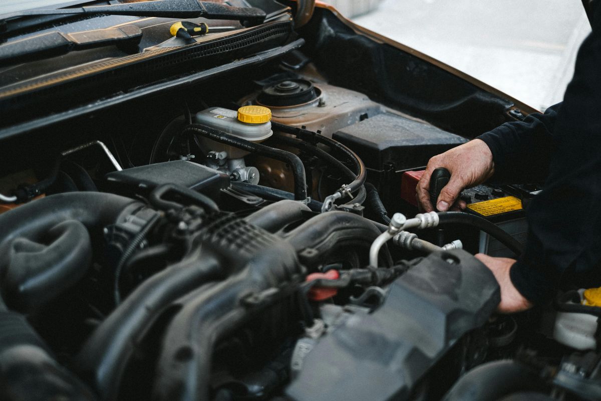 Mobile Mechanics using Youzse