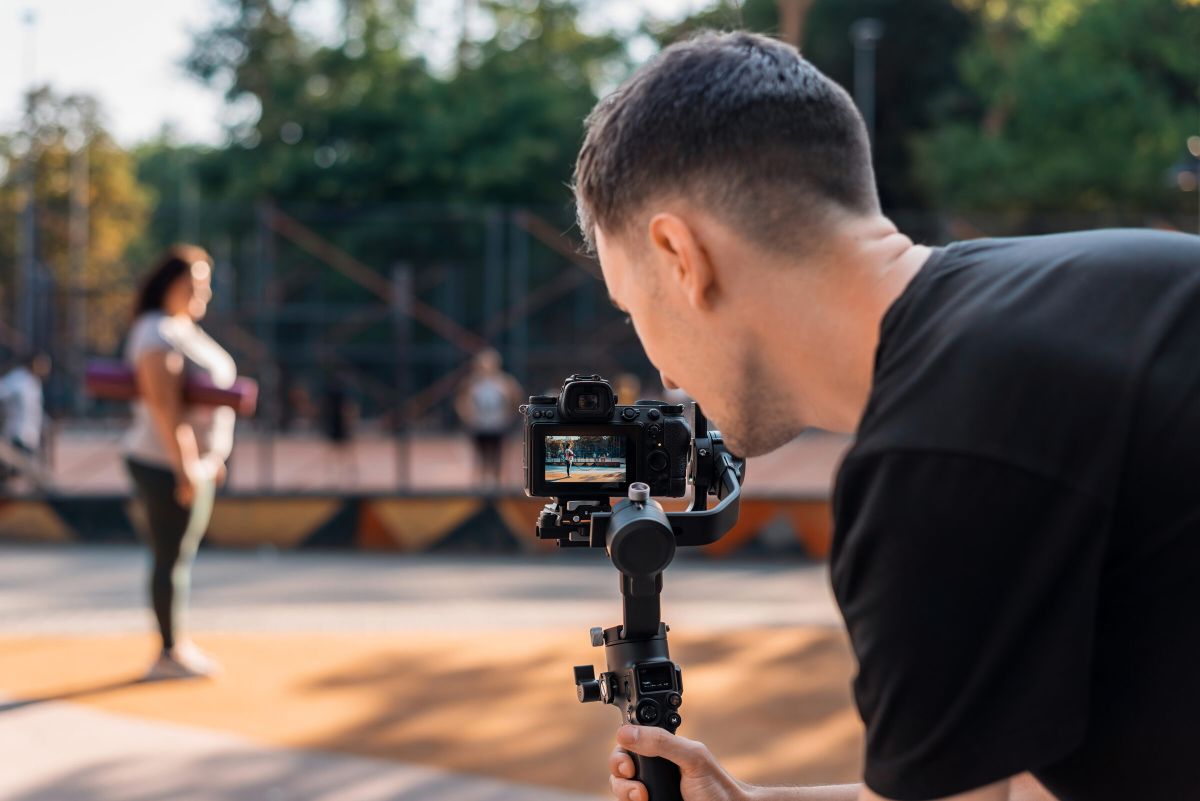 Videographers using Youzse